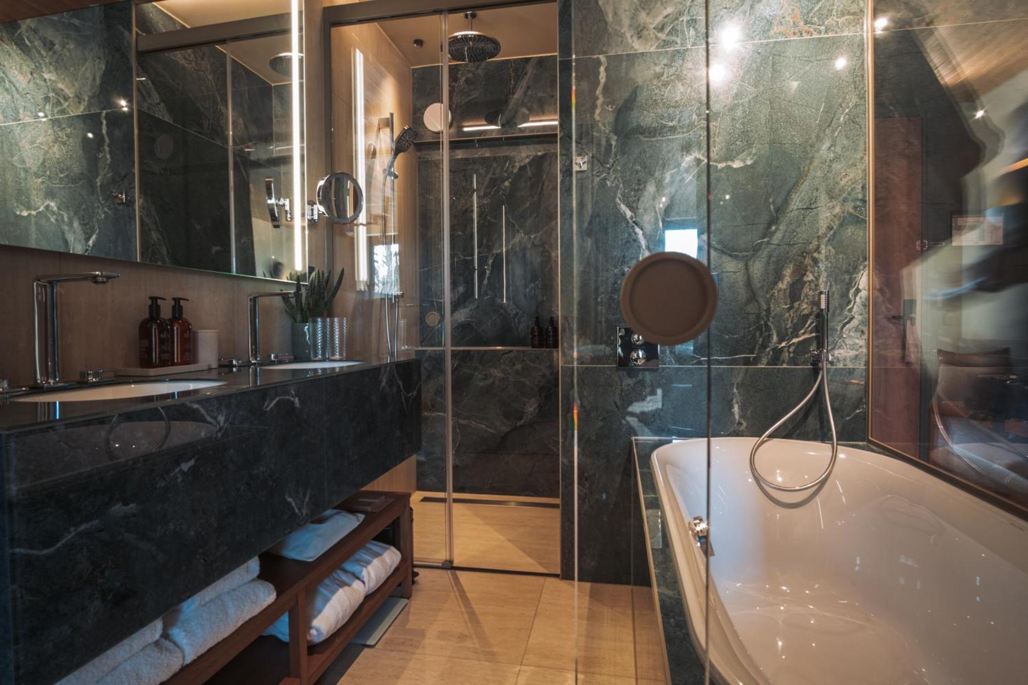 Oys Maastricht Retreat, A Leading Of The World Hotel 5*