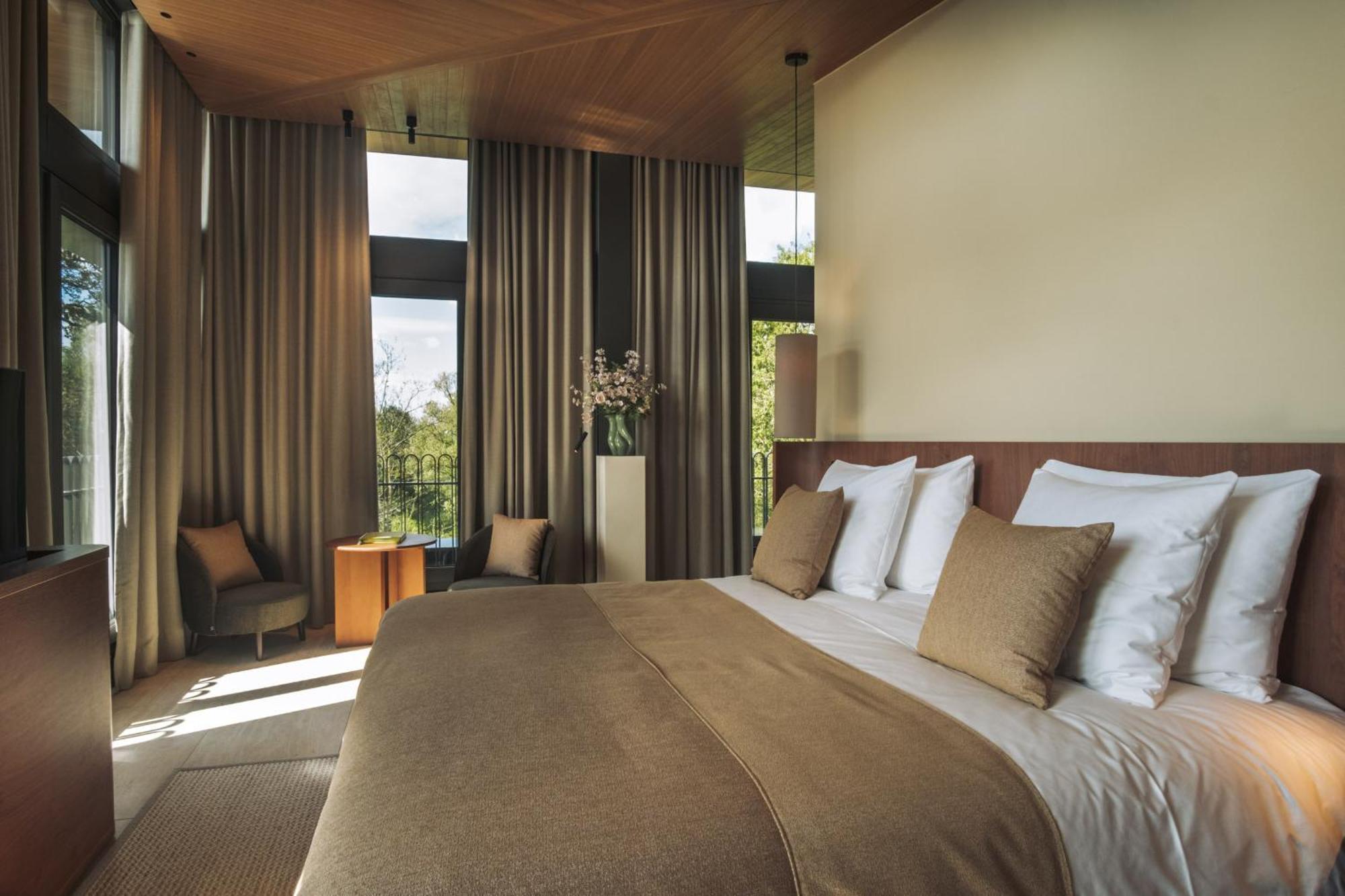 Hotel Oys Maastricht Retreat, A Leading Of The World 5*